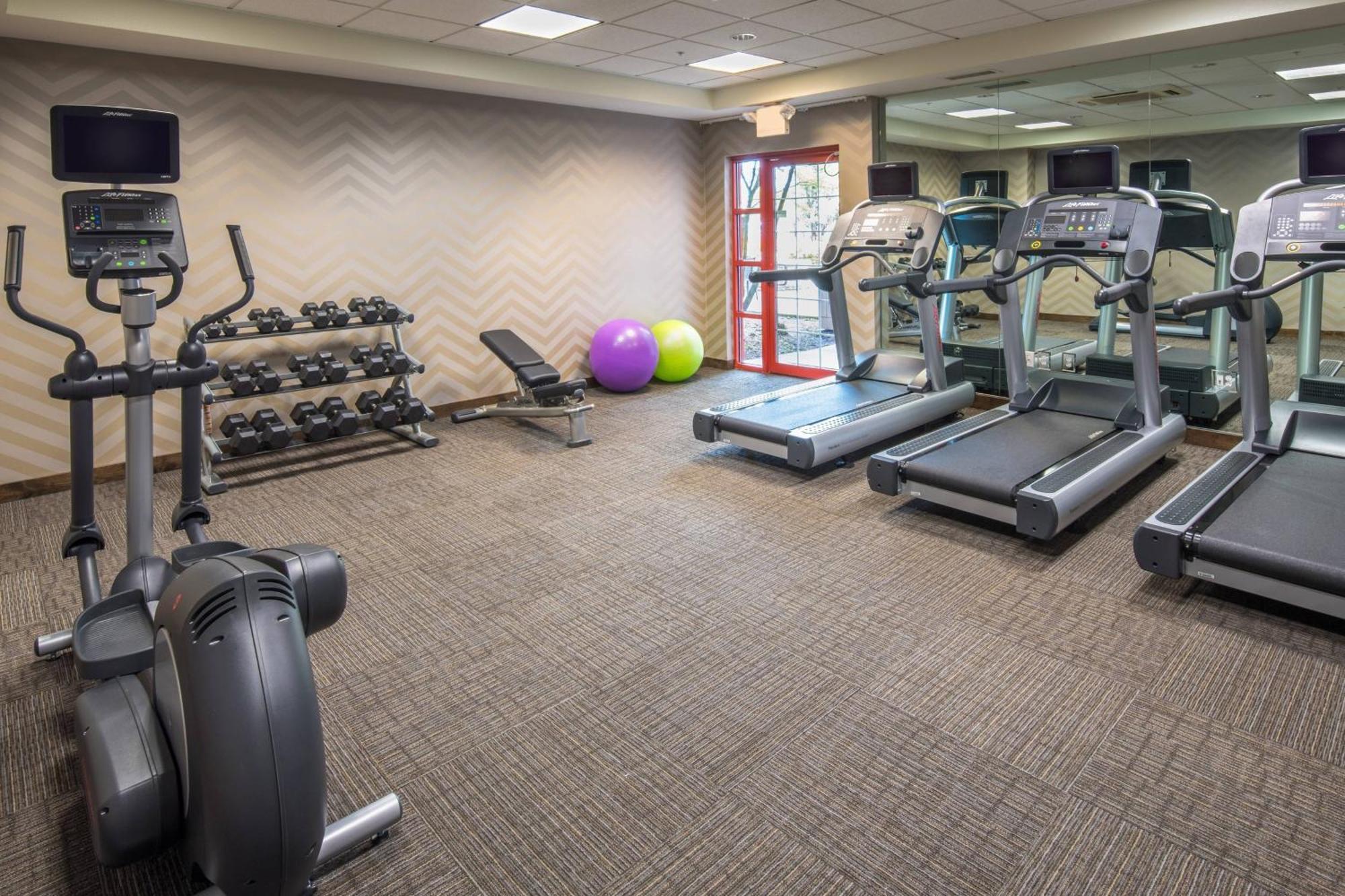 Hotel By Marriott North 3*