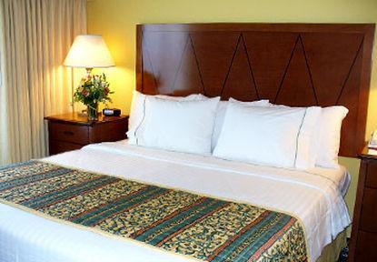 By Marriott North 3* Portland