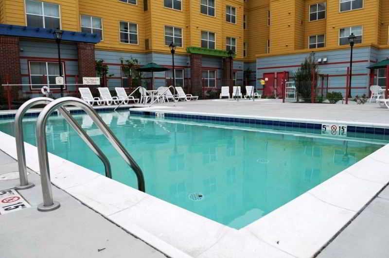 Hotel By Marriott North Portland