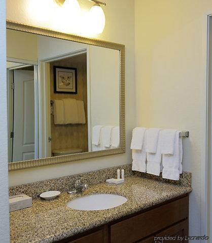 Hotel By Marriott North Portland